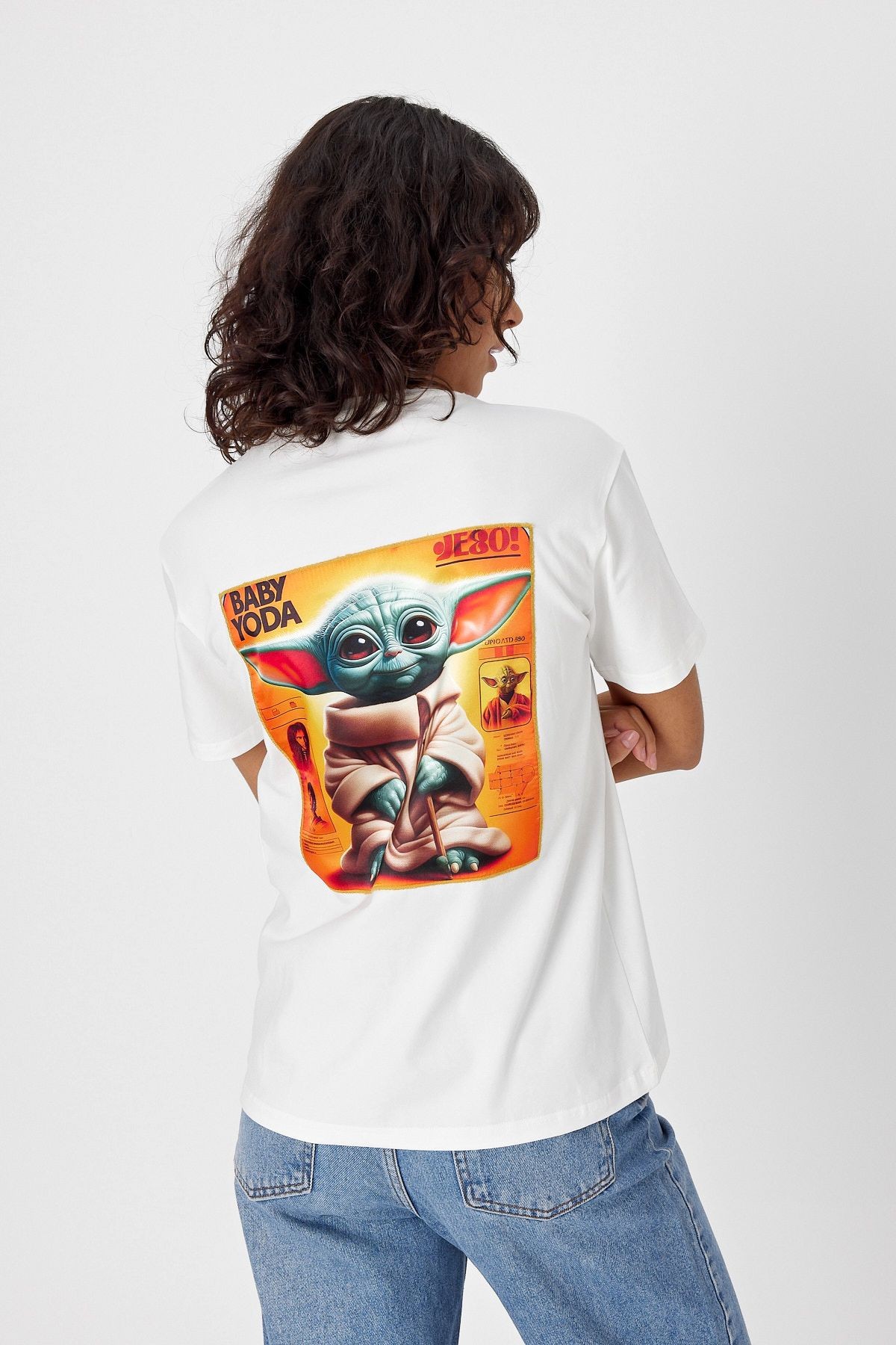 Yapay Zeka Tasarım Sırt Aplike Özel Baskılı %100 Pamuklu Penye Regular Fit T-shirt  (Bebek Yoda)