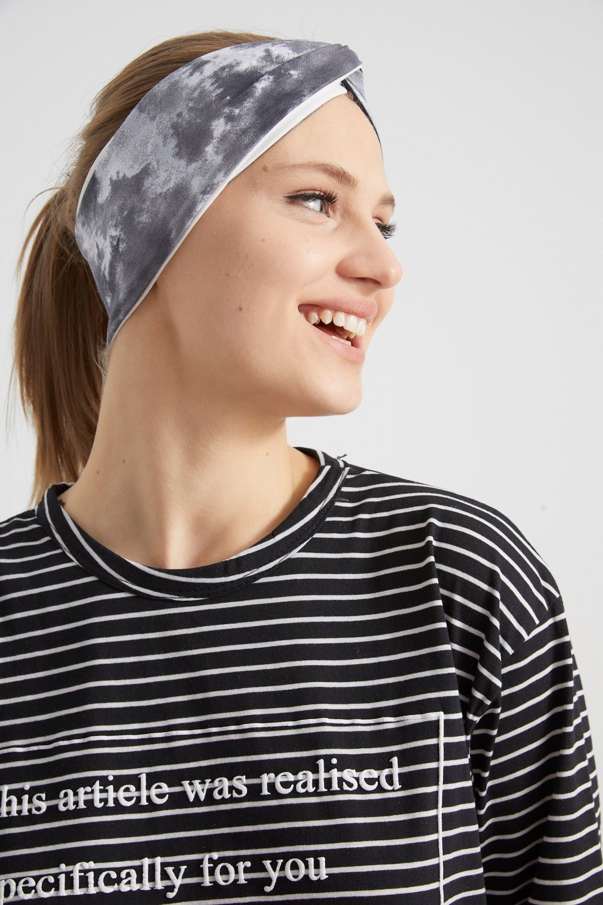 Batik Siyah, Butik Tasarım Kadın Bandana Saç Bandı, Ekstra Yumuşak, Esnek, Doğal, Pamuklu Penye