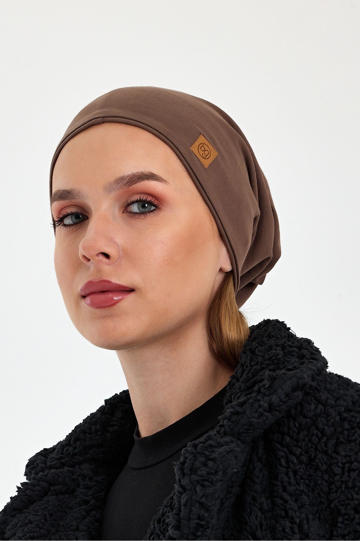 Kahverengi  Arkası Açılabilir eşsiz, rahat ultra yumuşak esnek trendy 4 mevsim Penye Bandana Bere