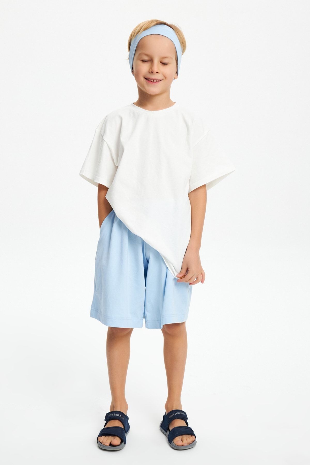 Erkek Çocuk %100 Pamuklu Penye Oversize Beyaz T-Shirt Yumuşak Mavi Bandana 2'Lİ TAKIM  Trend Seri3