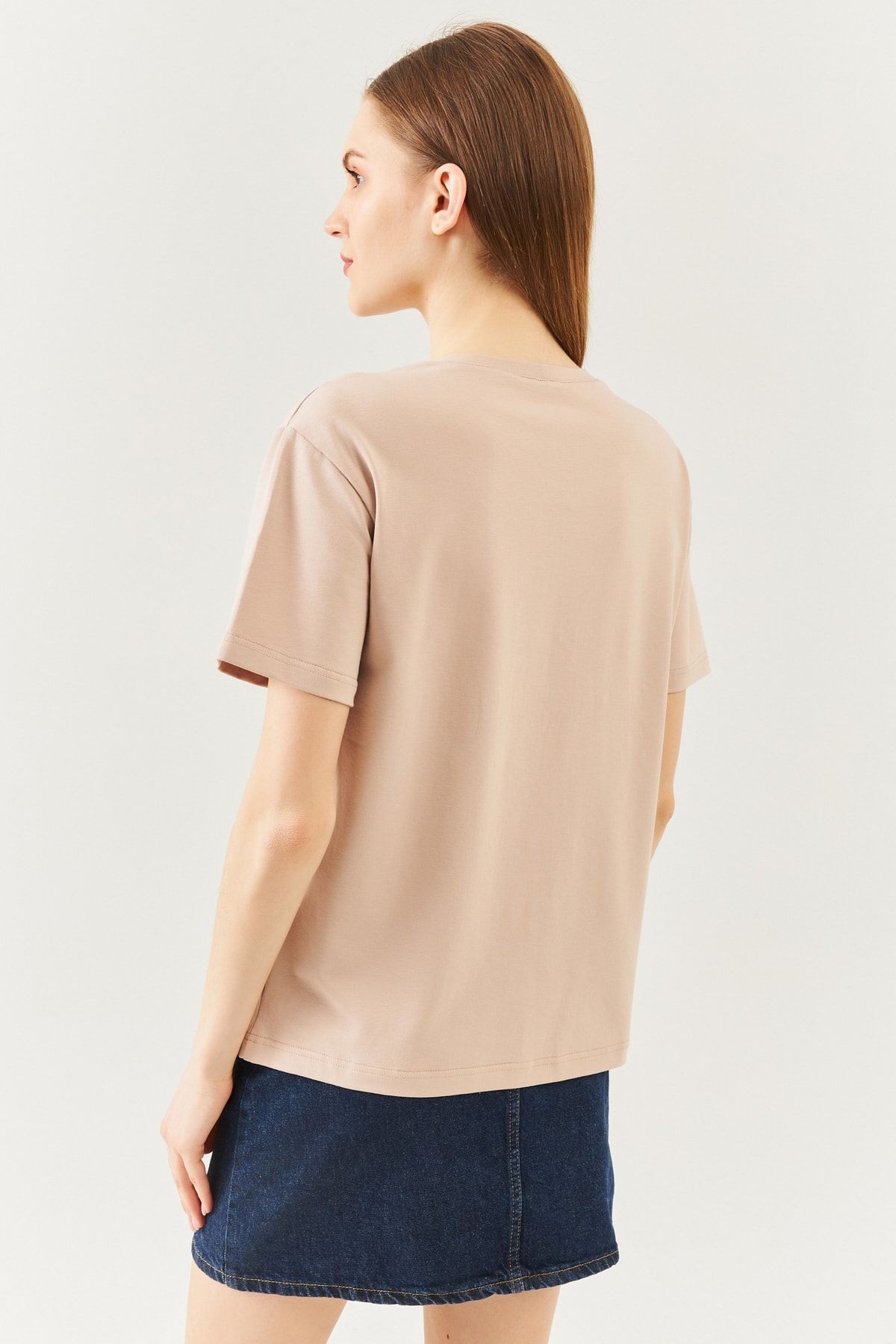 Açık Kahve Oversize Rahat %100 Pamuklu Penye Bisiklet Yaka Kısa Kol Basic T-shirt