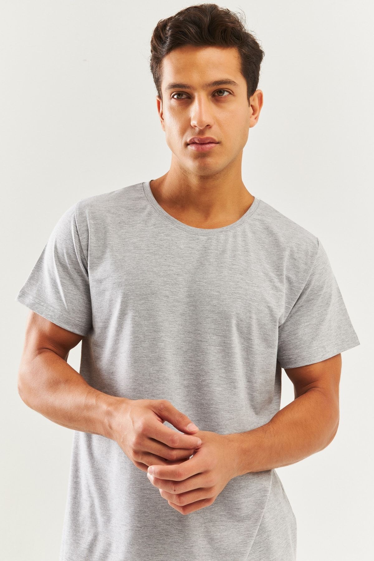 Erkek Oversize Rahat %100 Pamuklu Penye Bisiklet Yaka Kısa Kol Basic T-Shirt Classic Collection
