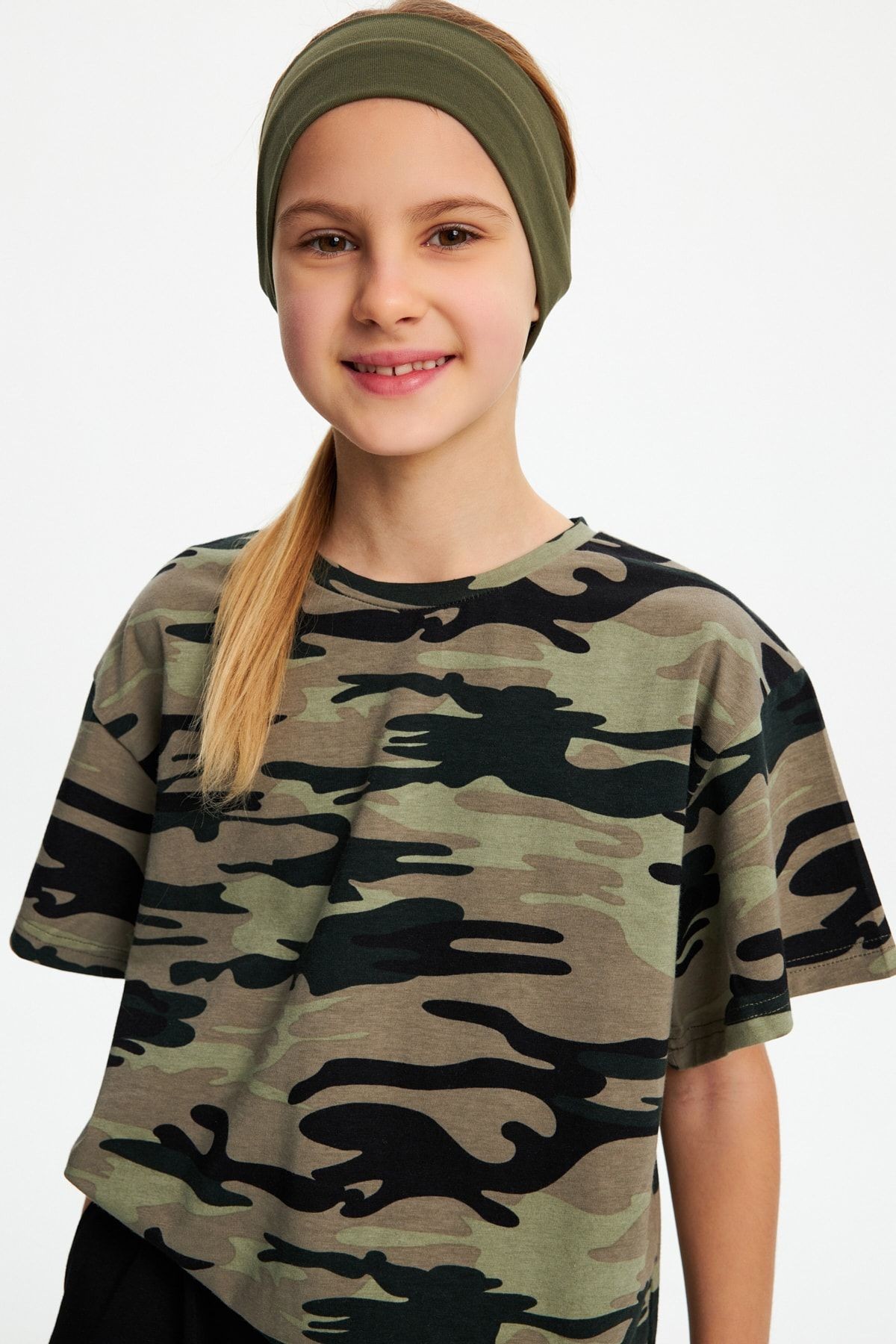 Kız %100 Pamuklu Penye Şort T-shirt Bandana 3'lü Alt Üst Takım Spor Rahat Koleksiyon 10