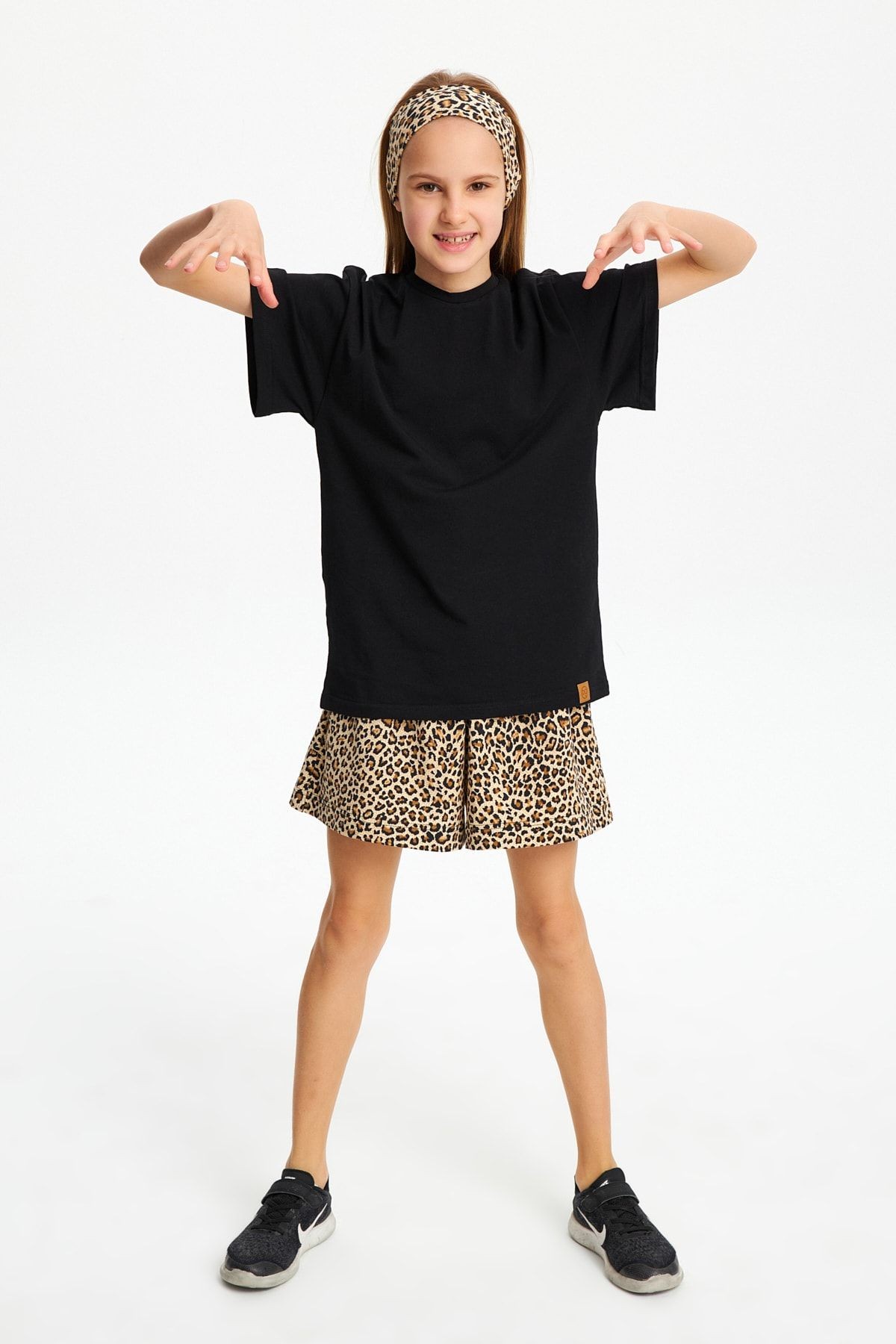 1leopar-siyah-leopar
