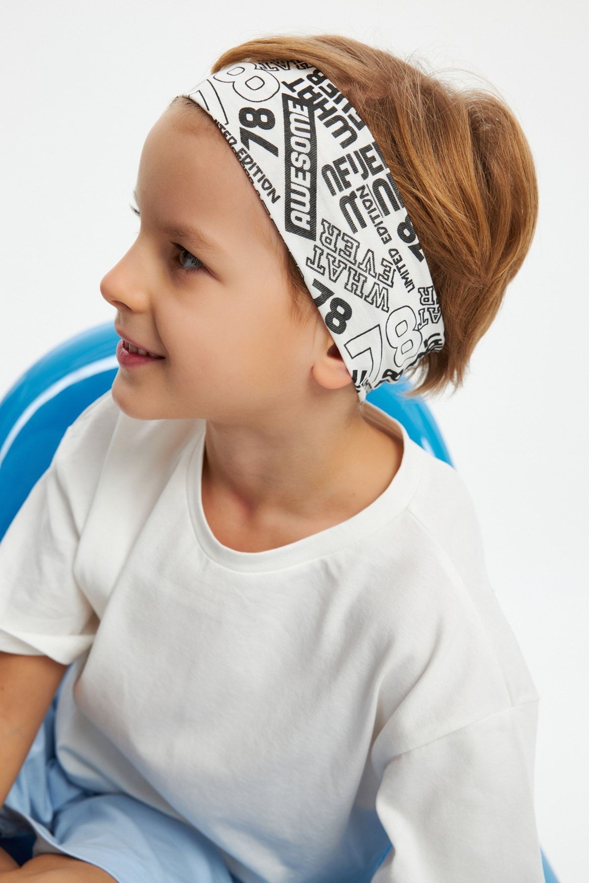 Erkek Çocuk %100 Pamuklu Penye Oversize Beyaz T-shirt Yumuşak Bandana 2'li Takım Trend Seri 4