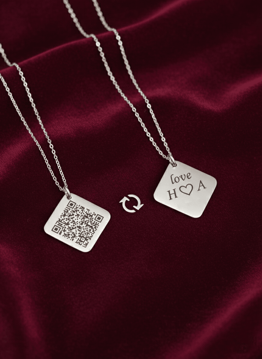 QR Kodlu Kare Plaka Ses Kaydı Gümüş Kolye