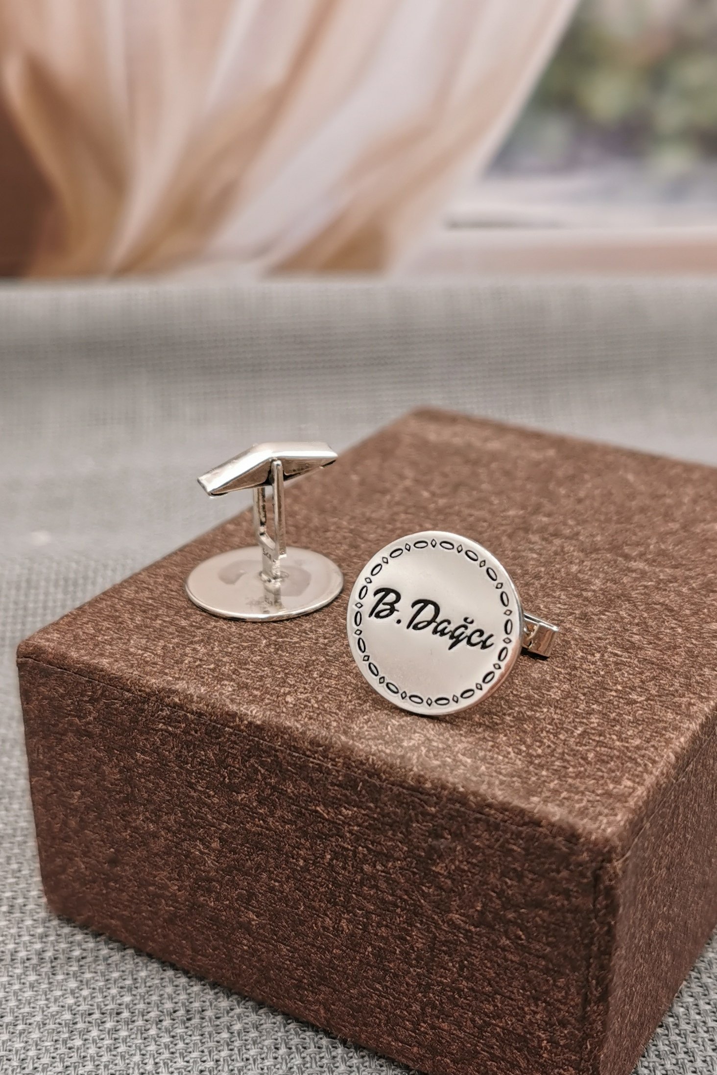 Personalized Name Round Cufflink