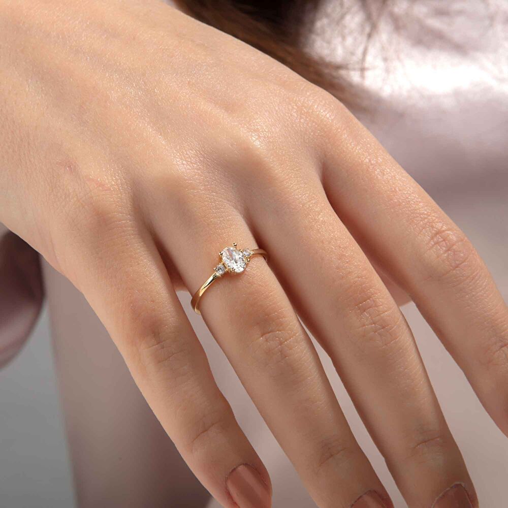 Oval Tektaş Altın Yüzük