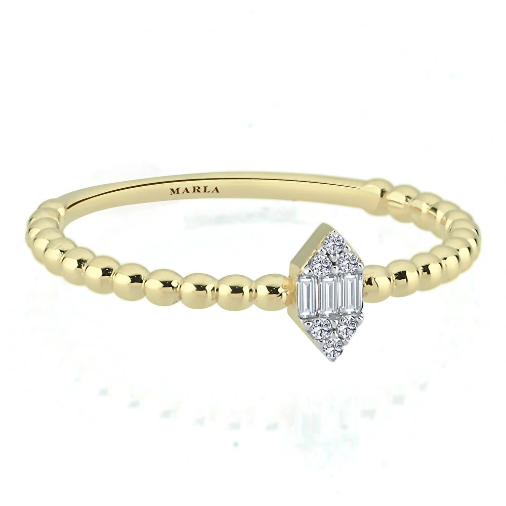 Taş Detaylı Altın Yüzük