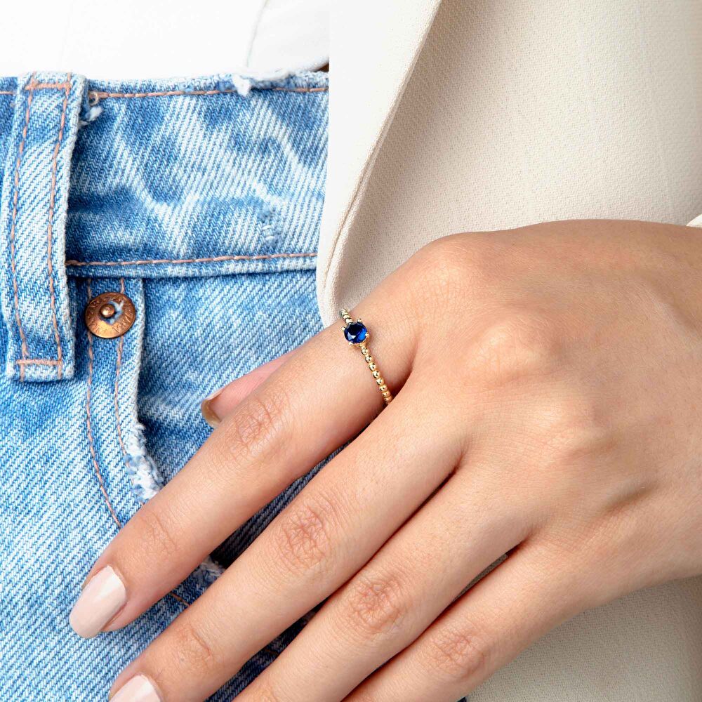 Renkli Taşlı Tektaş Yüzük