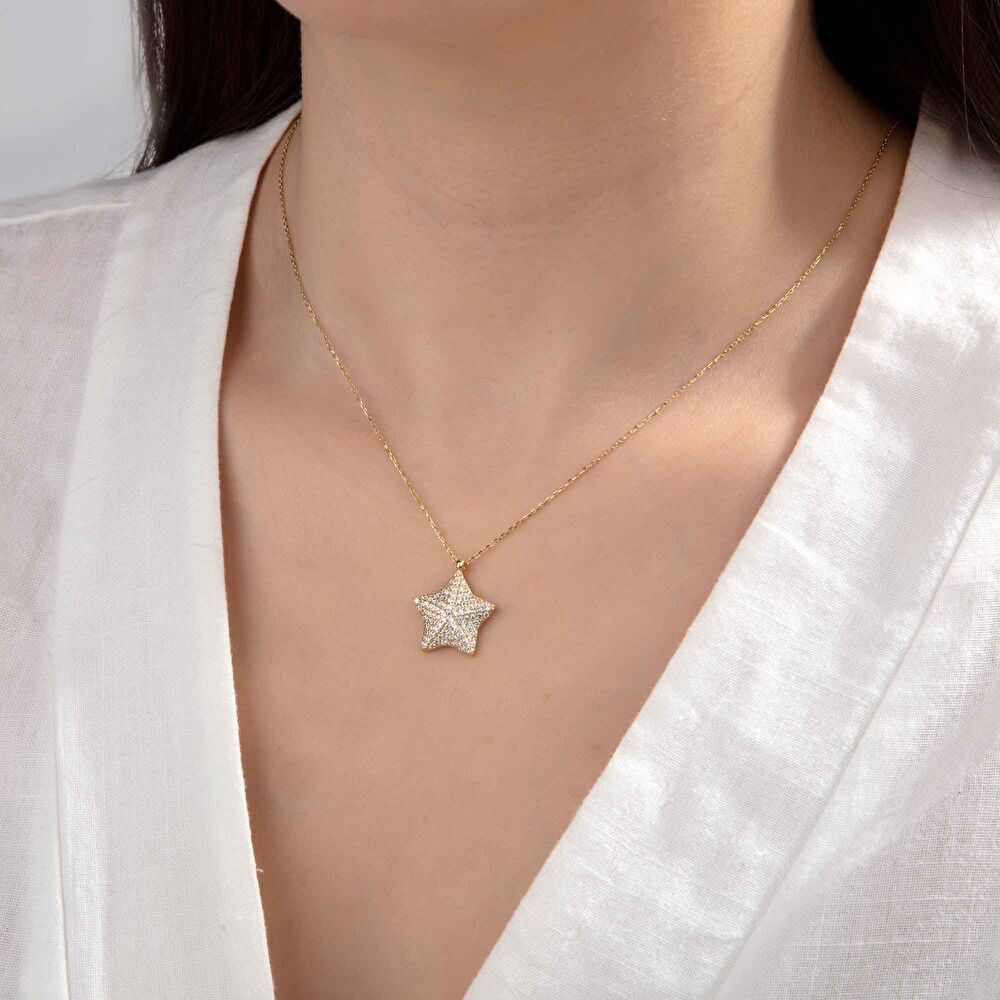 Altın Yıldızlı Kolye