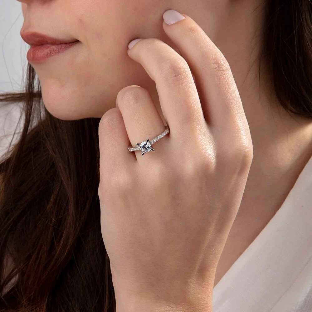 Pırlanta Aura Tektaş Yüzük 0.78 Karat