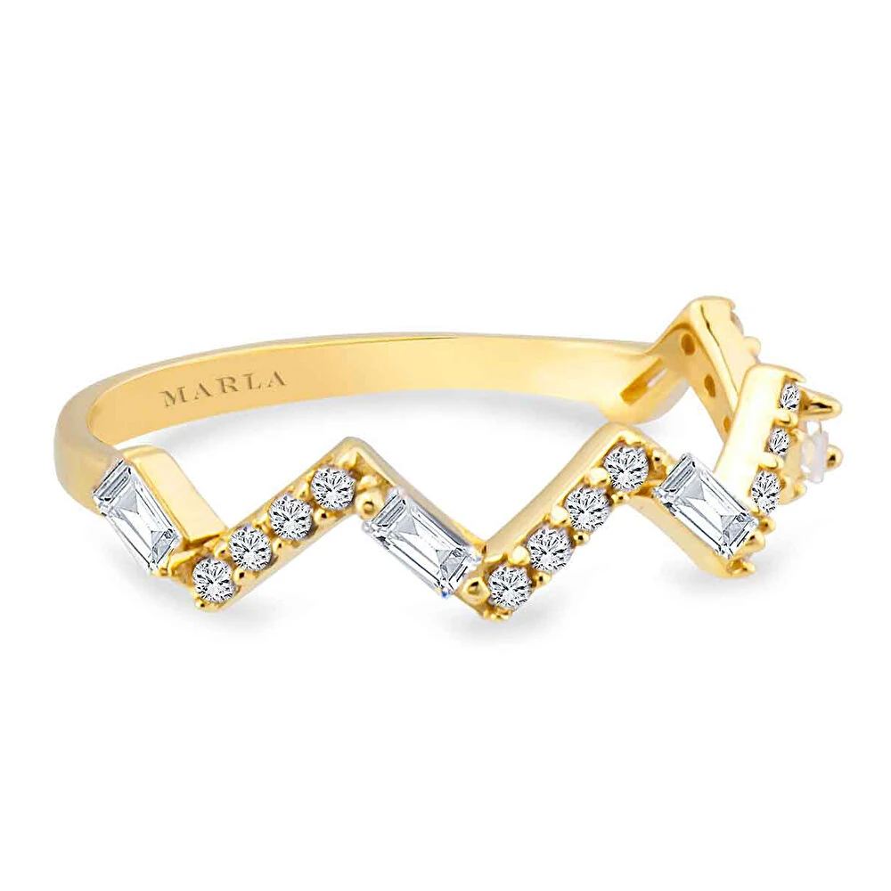 Latife Taş Detaylı Altın Yüzük