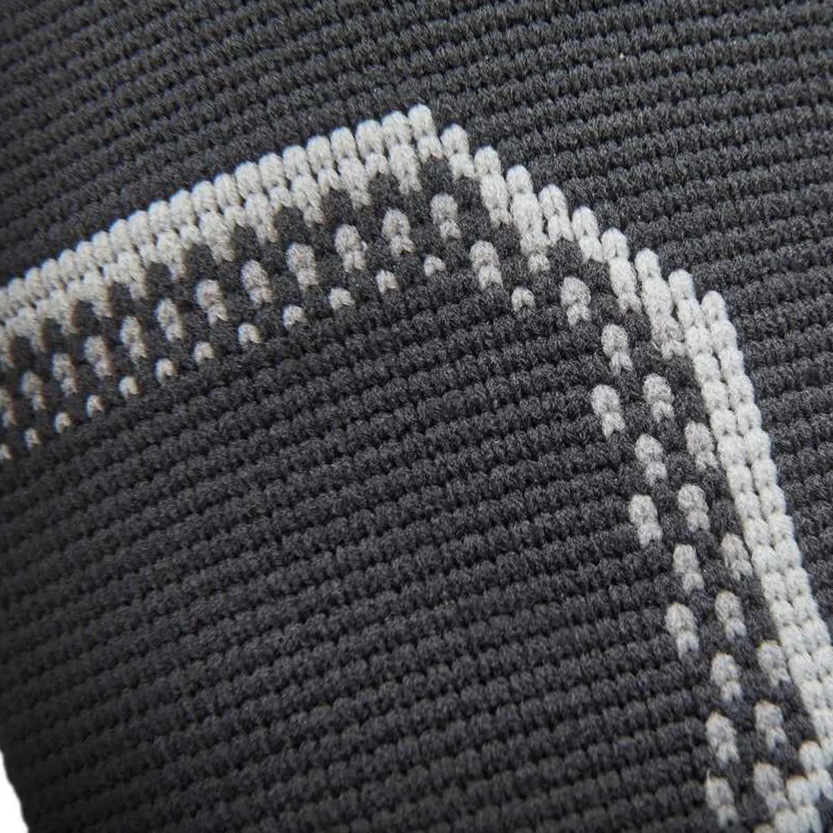 Adidas El Bilek Desteği