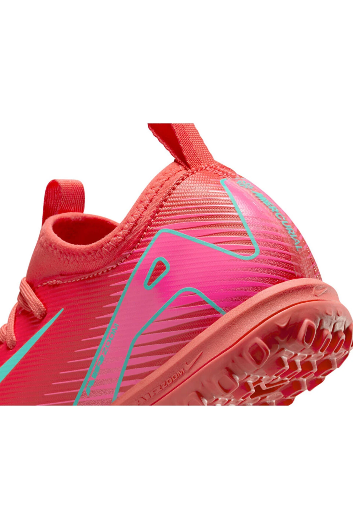 Jr. Mercurial Vapor 16 Academy Tf Genç Halı Saha Ayakkabısı 