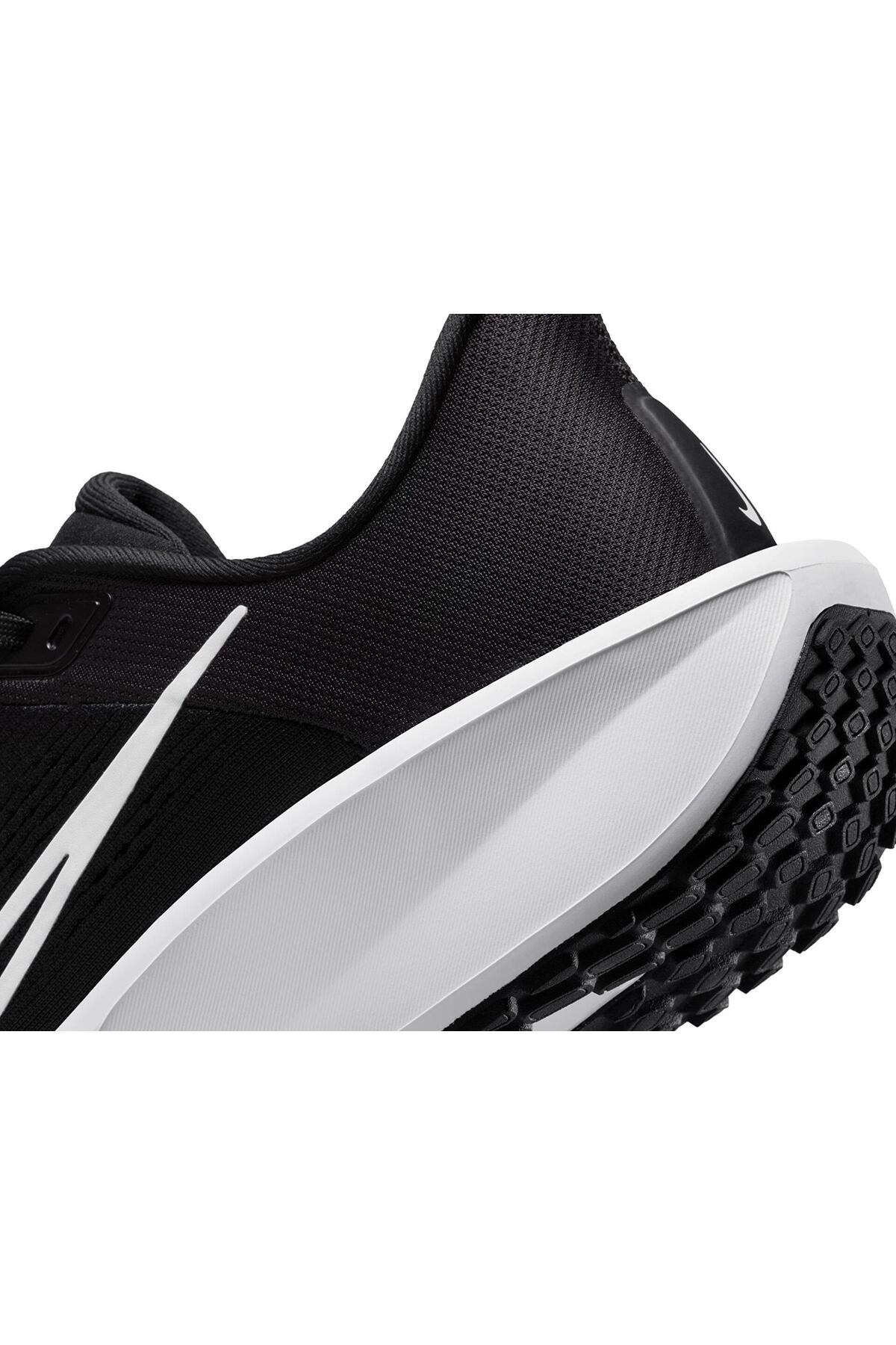 Quest 6 Erkek Spor Ayakkabı Siyah/Beyaz (FD6033-001)