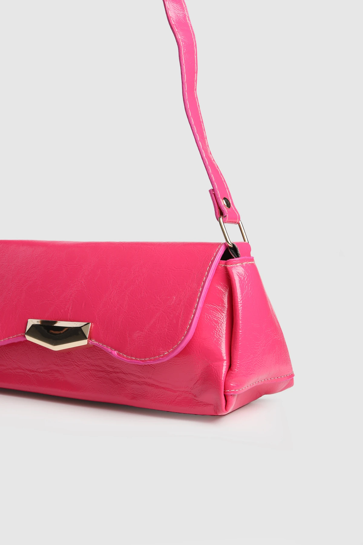 La'Graccio Paris Kadın Kayle Rugan Baget Çanta