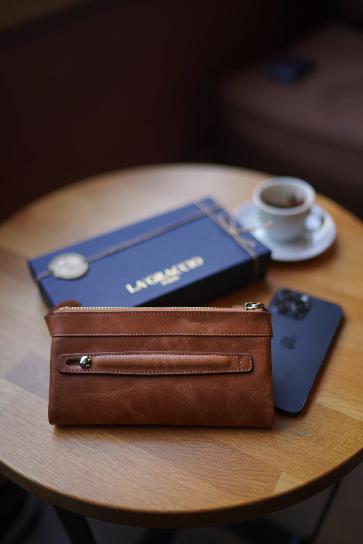 La'Graccio Paris Chaıs Siyah El Tutmalı Hakiki Deri Telefon Hazneli Cüzdan