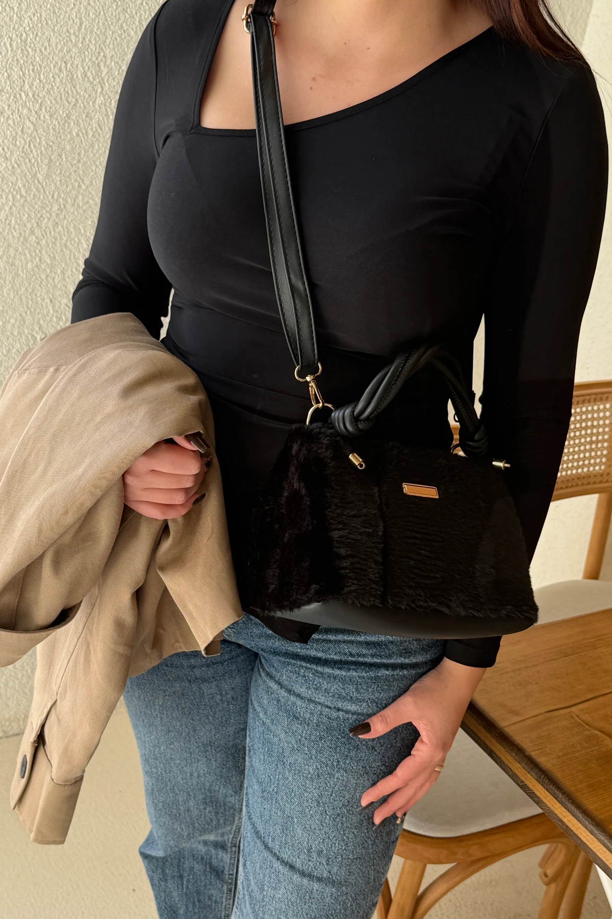 Lagraccio Paris Kadın Lora Peluş Askılı Çanta - Peluş Siyah