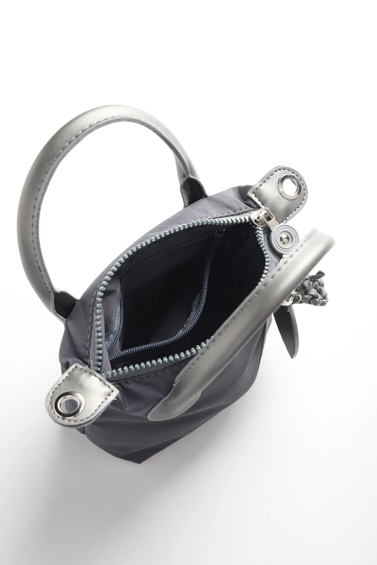 Lagraccio Paris Kadın Baybo Charmlı Paraşüt Çanta - Bordo