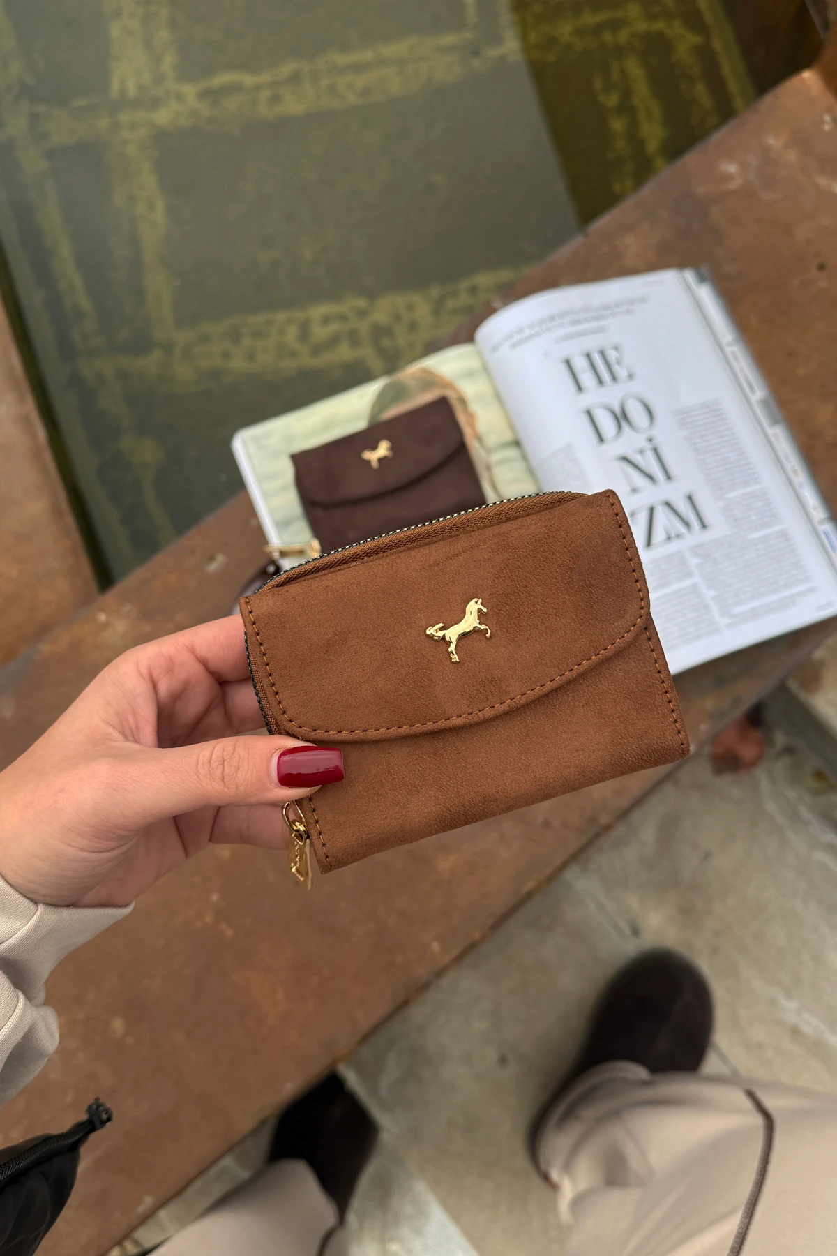 La'Graccio Paris Kadın Cavie Süet Kullanışlı Cüzdan - Taba Süet