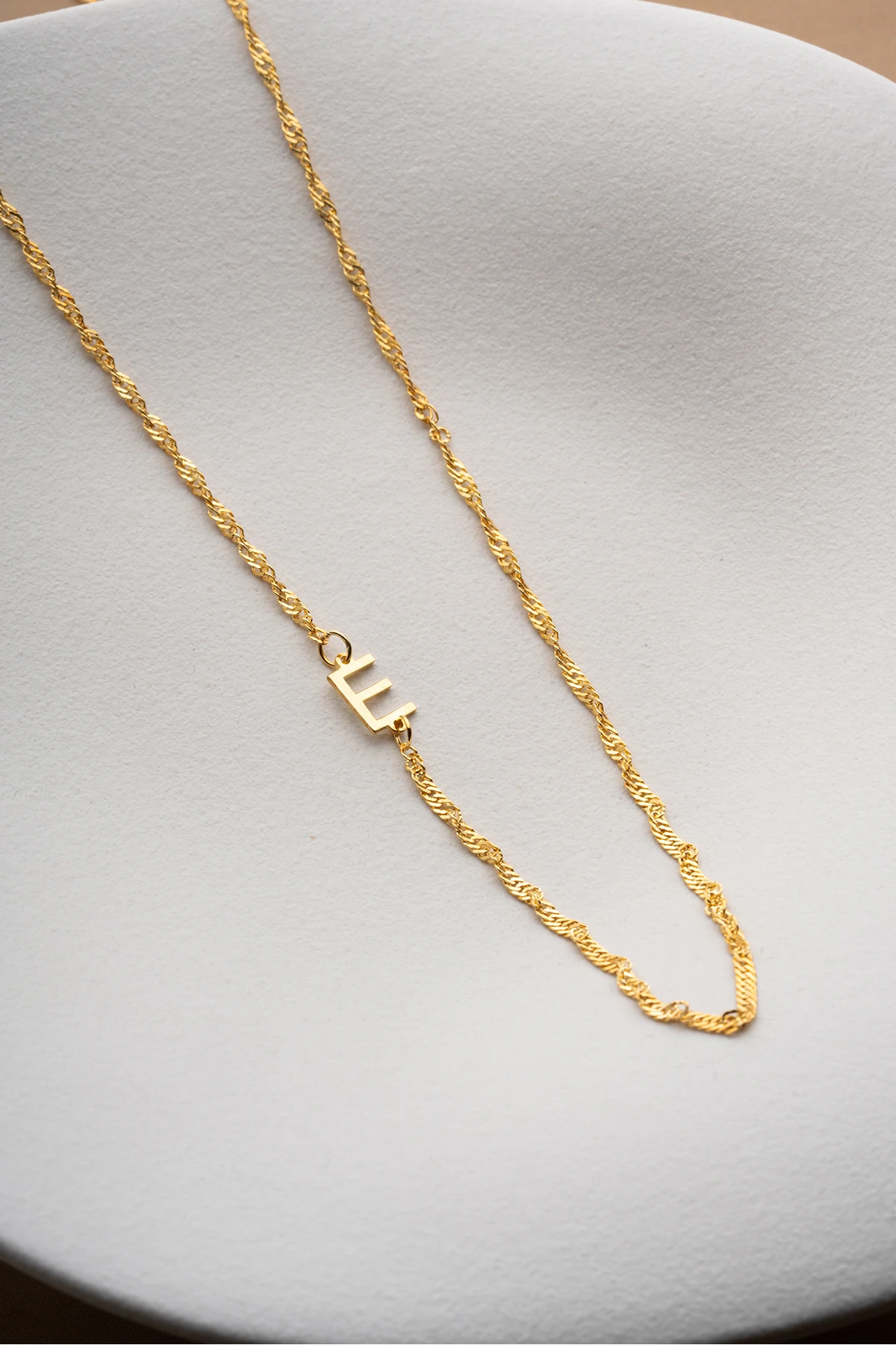 Gümüş Singapur Harf Model Kolye