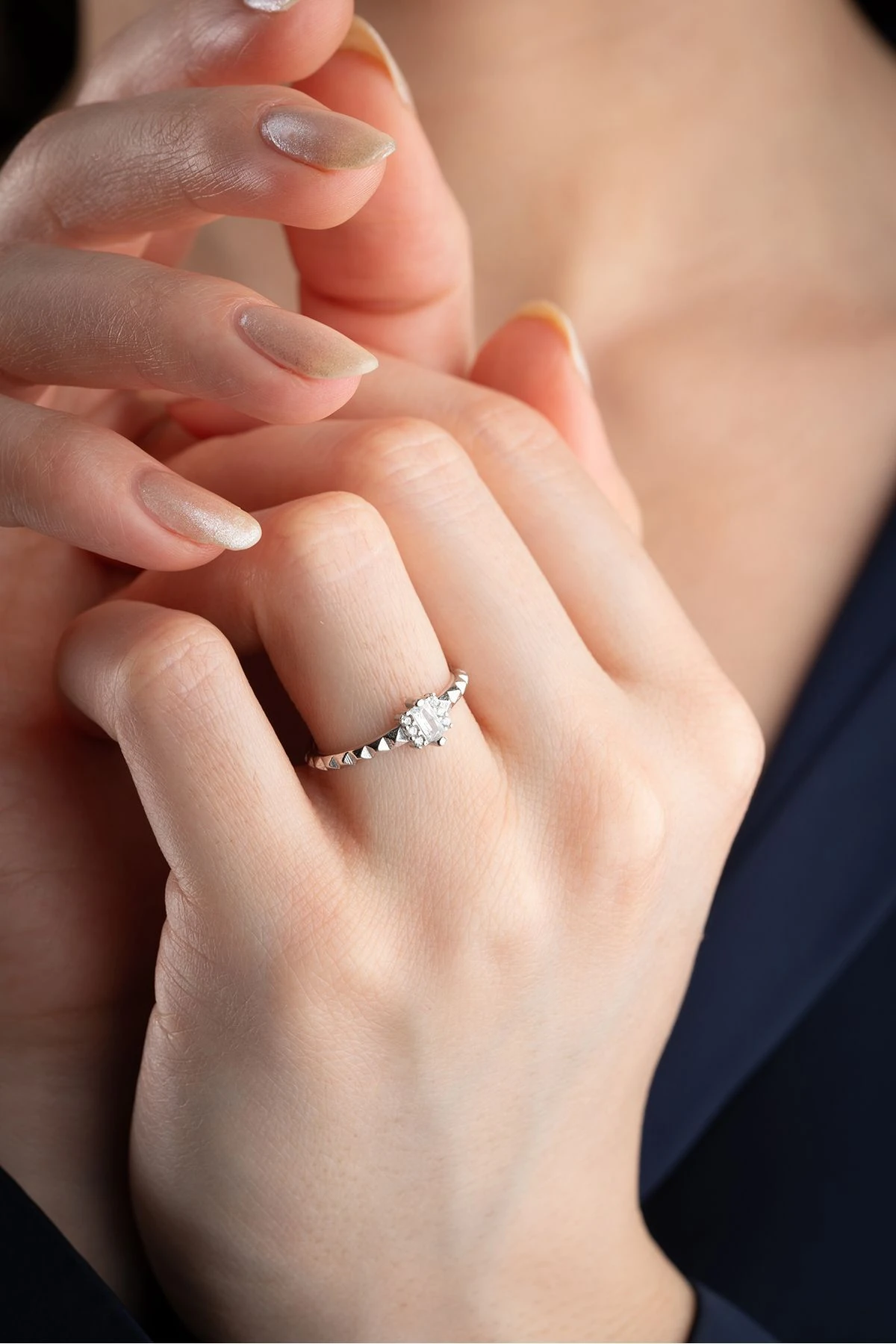 Gümüş Baget Zirkon Taşlı Yüzük