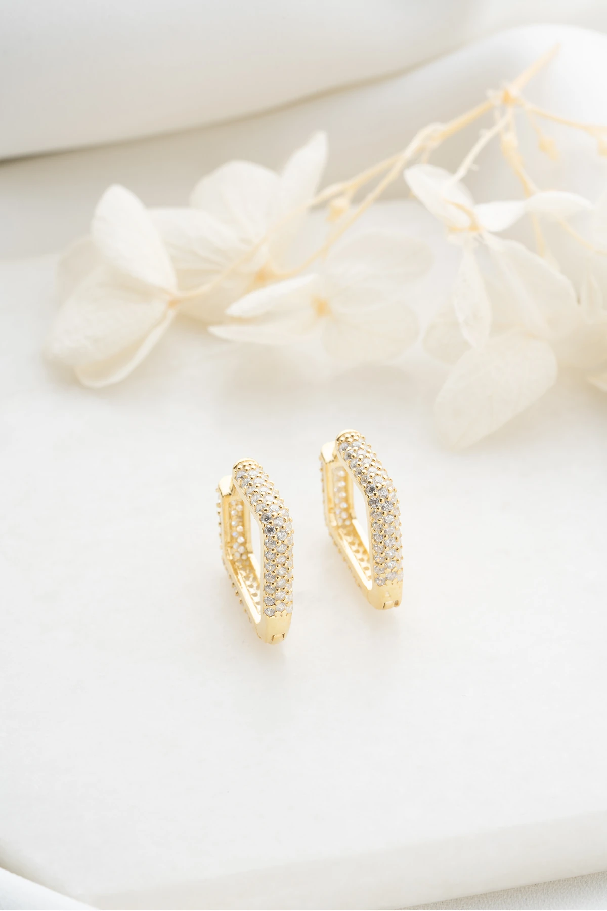 Gümüş Zirkon Taşlı Trend Halka Küpe