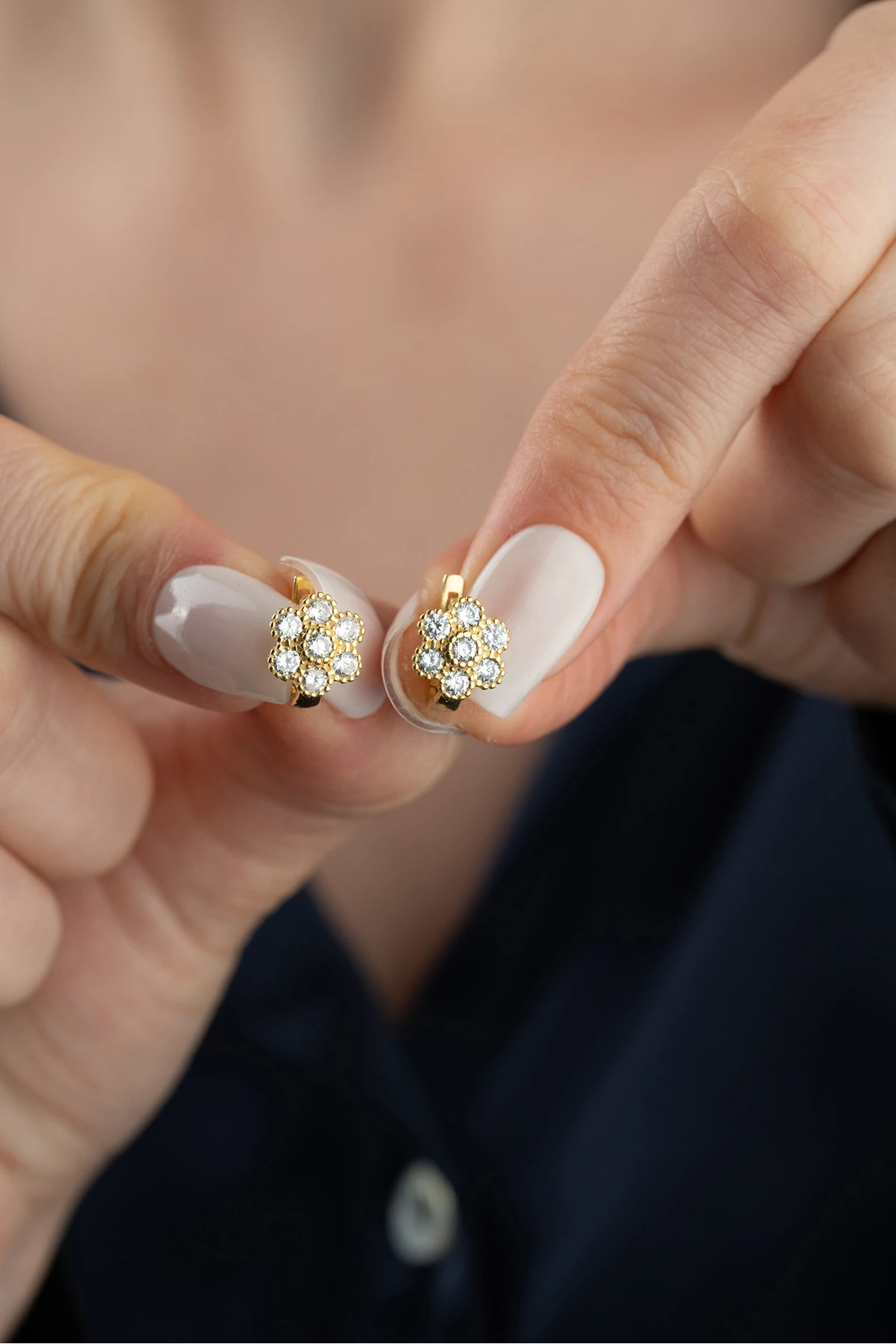 Gümüş Zirkon Taşlı Küpe