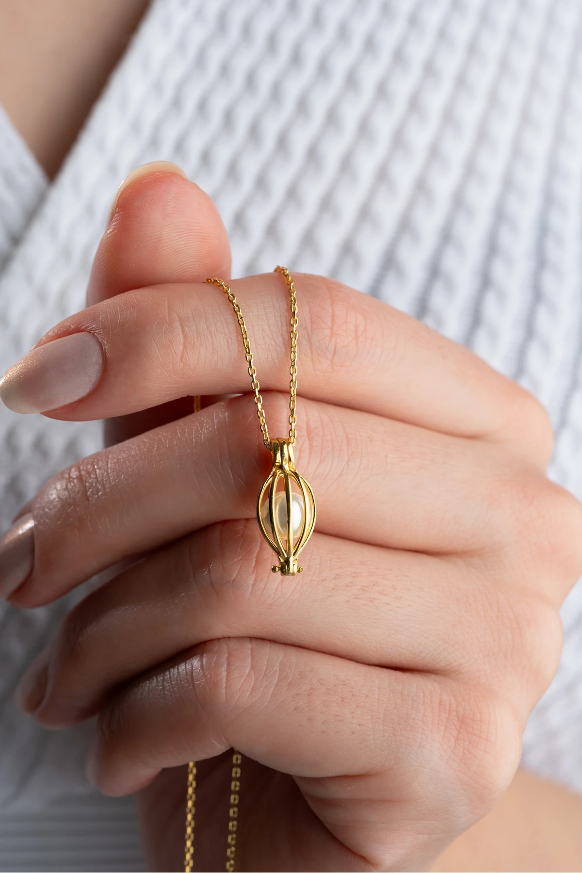 Gümüş İncili Balon Kolye