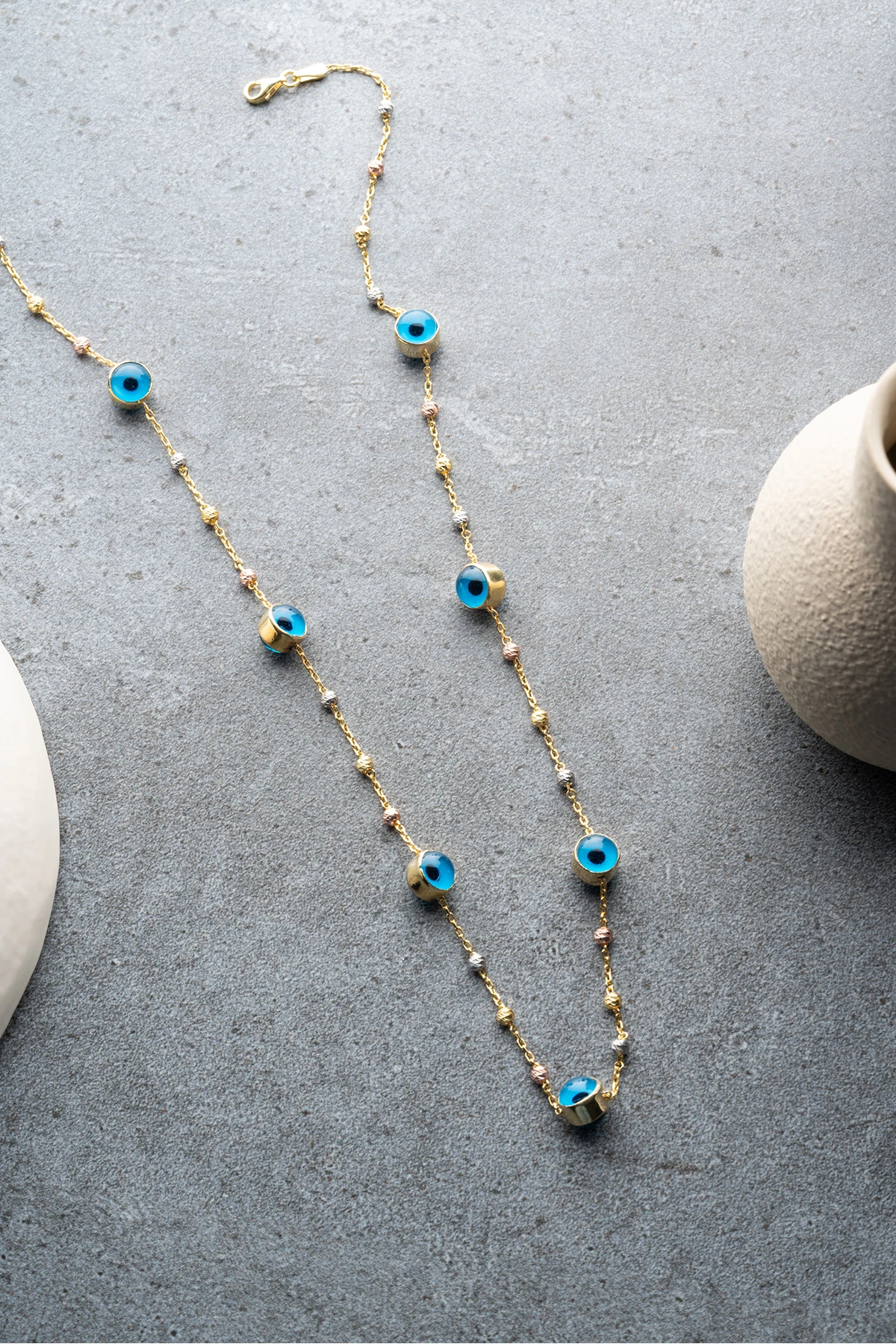 Gümüş Toplu Göz Nazarlı Kolye