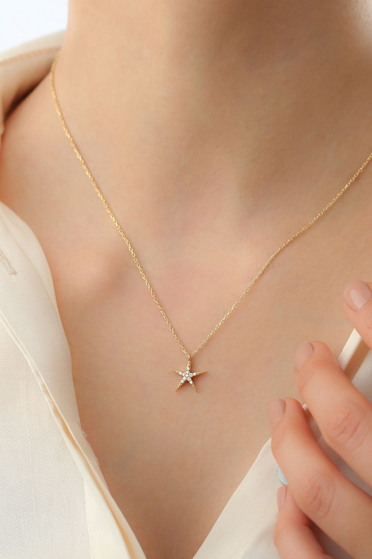 Gümüş Deniz Yıldızı Kolye