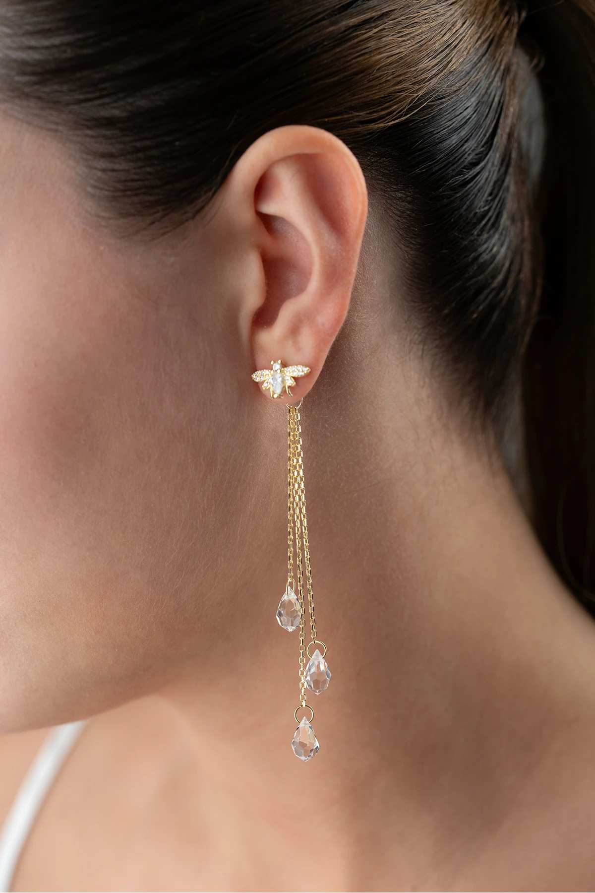 Gümüş Sallantılı Taşlı Arı Küpe