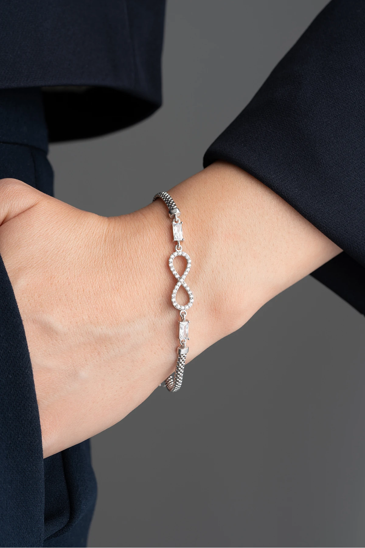 Gümüş Sonsuzluk Bileklik