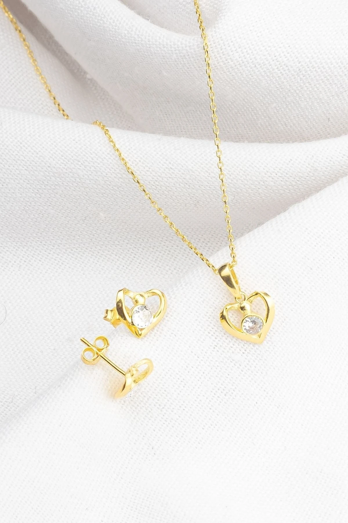 Gümüş Tektaş Kalpli Takı Seti