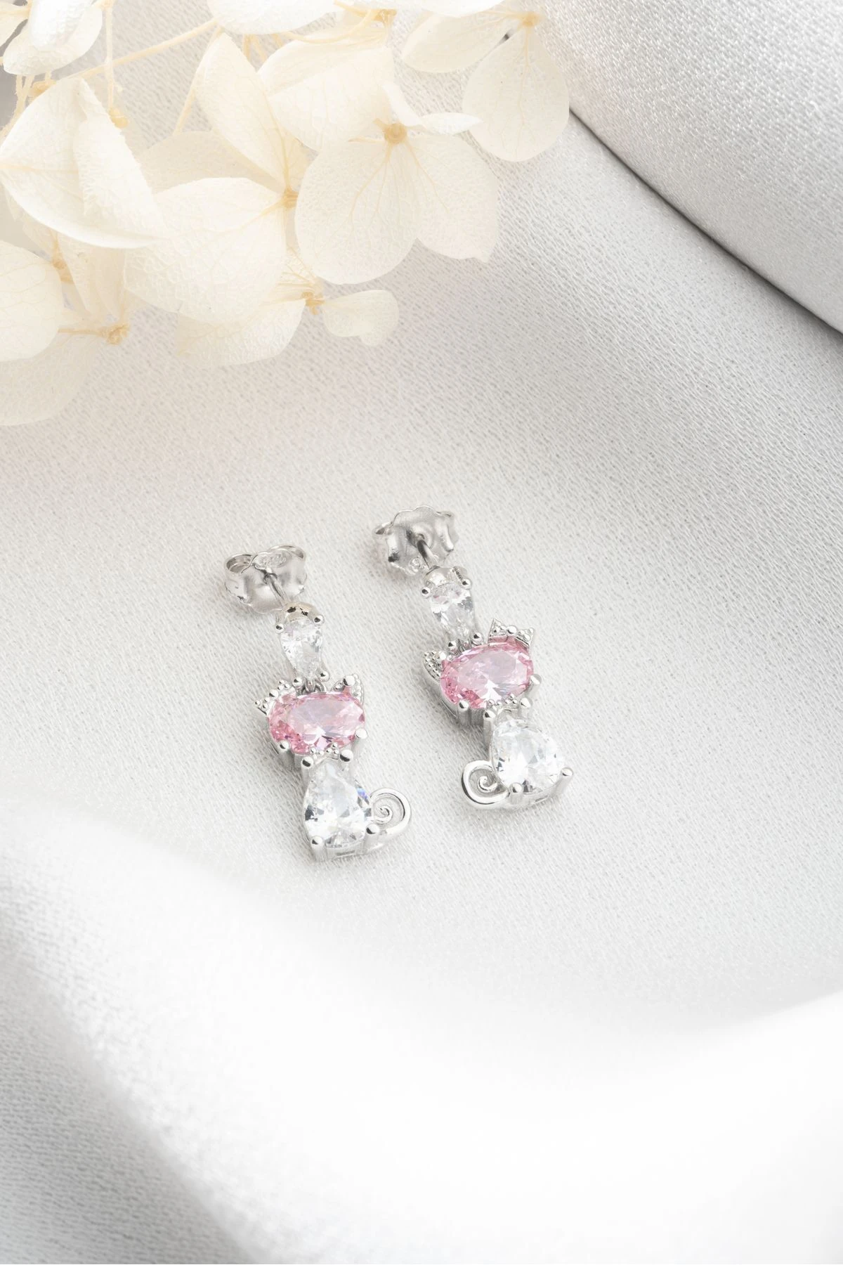 Gümüş Pembe Taşlı Kedi Küpe