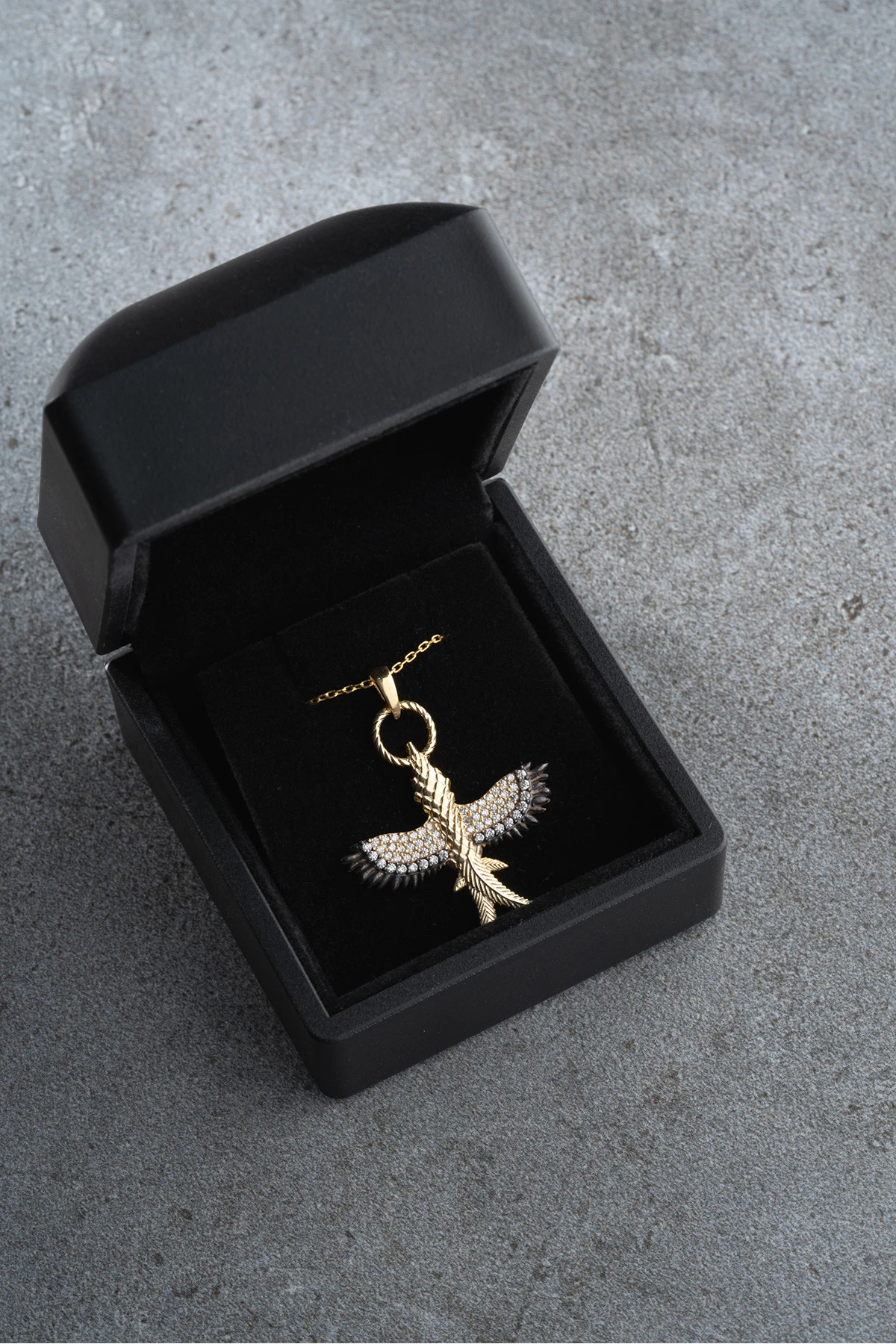 Gümüş Işıklı Kutuda Anka Kuşu Kolye