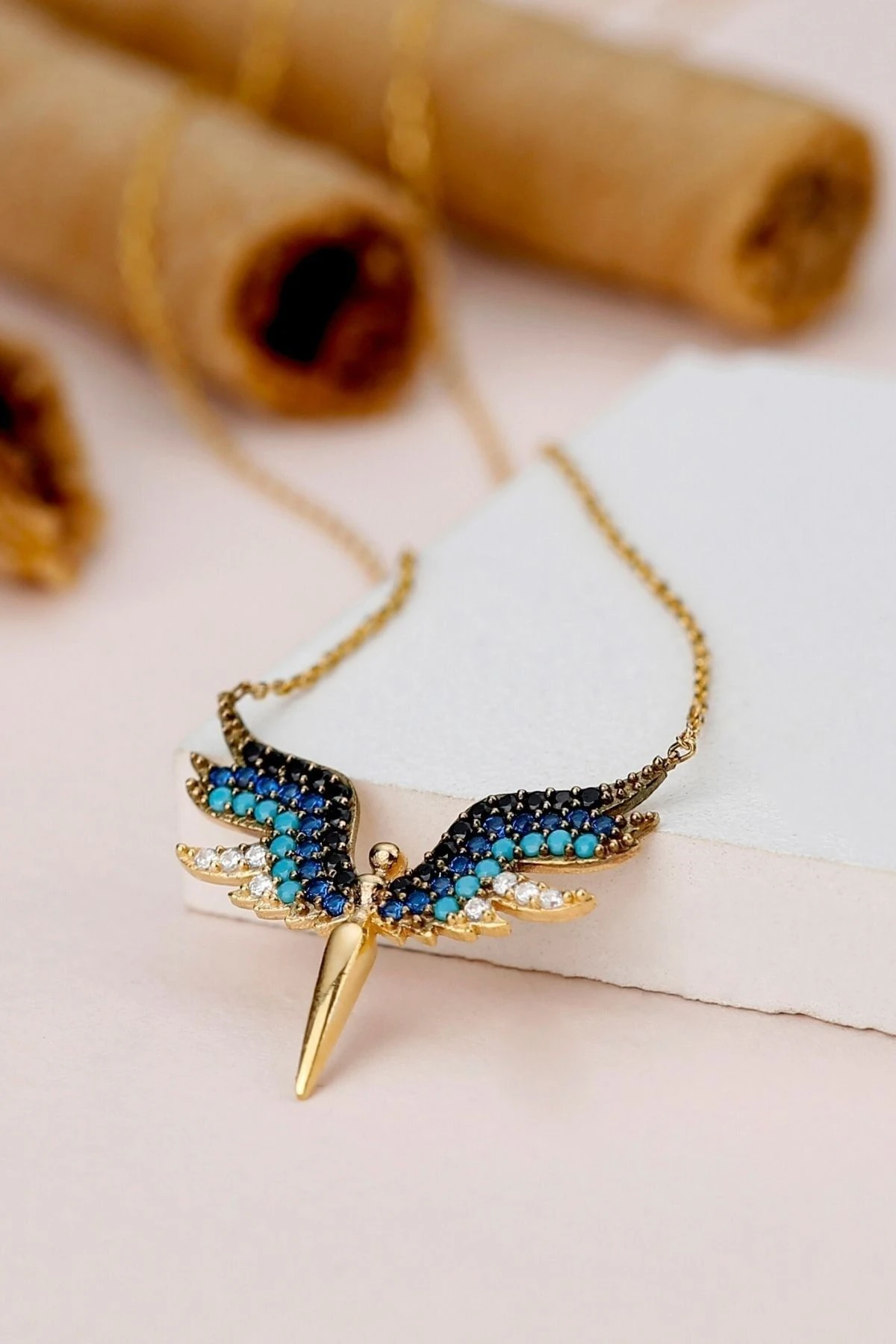 Zirkon Taşlı Mikail Kolye