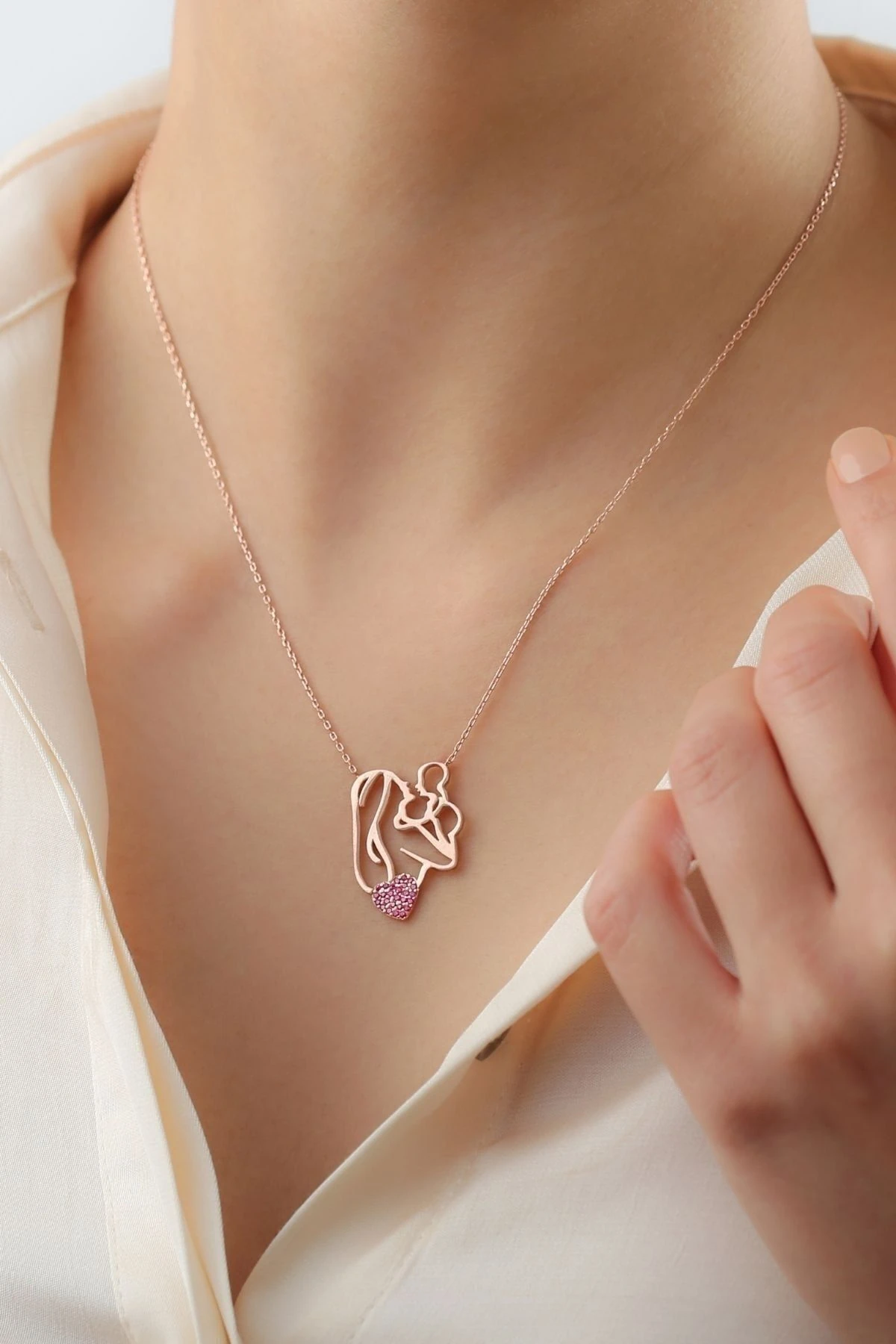 Kalpli Anne Bebek Rose Gümüş Kolye