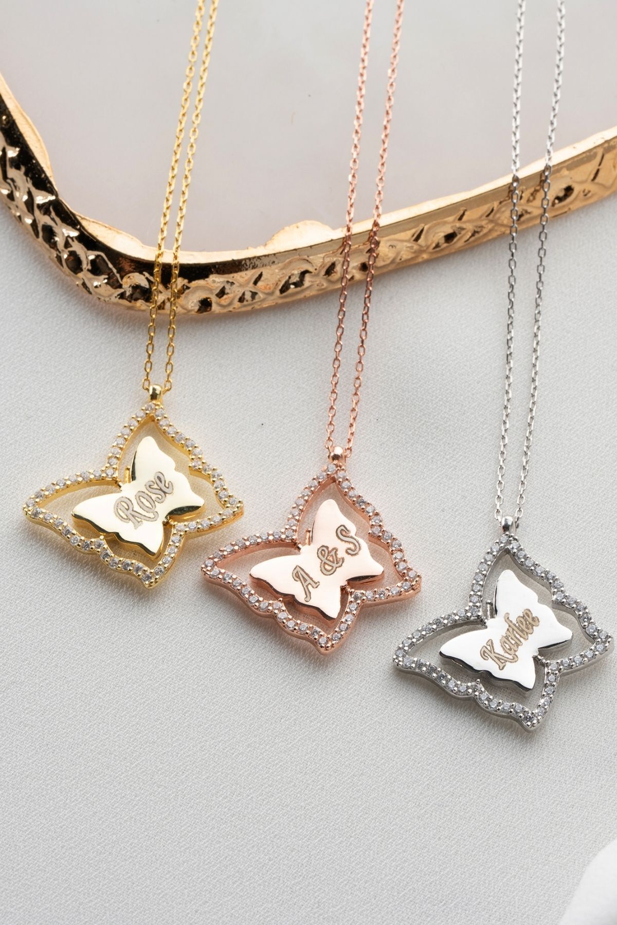 Gümüş Dönence Kelebek ( Kişiye Özel ) Kolye