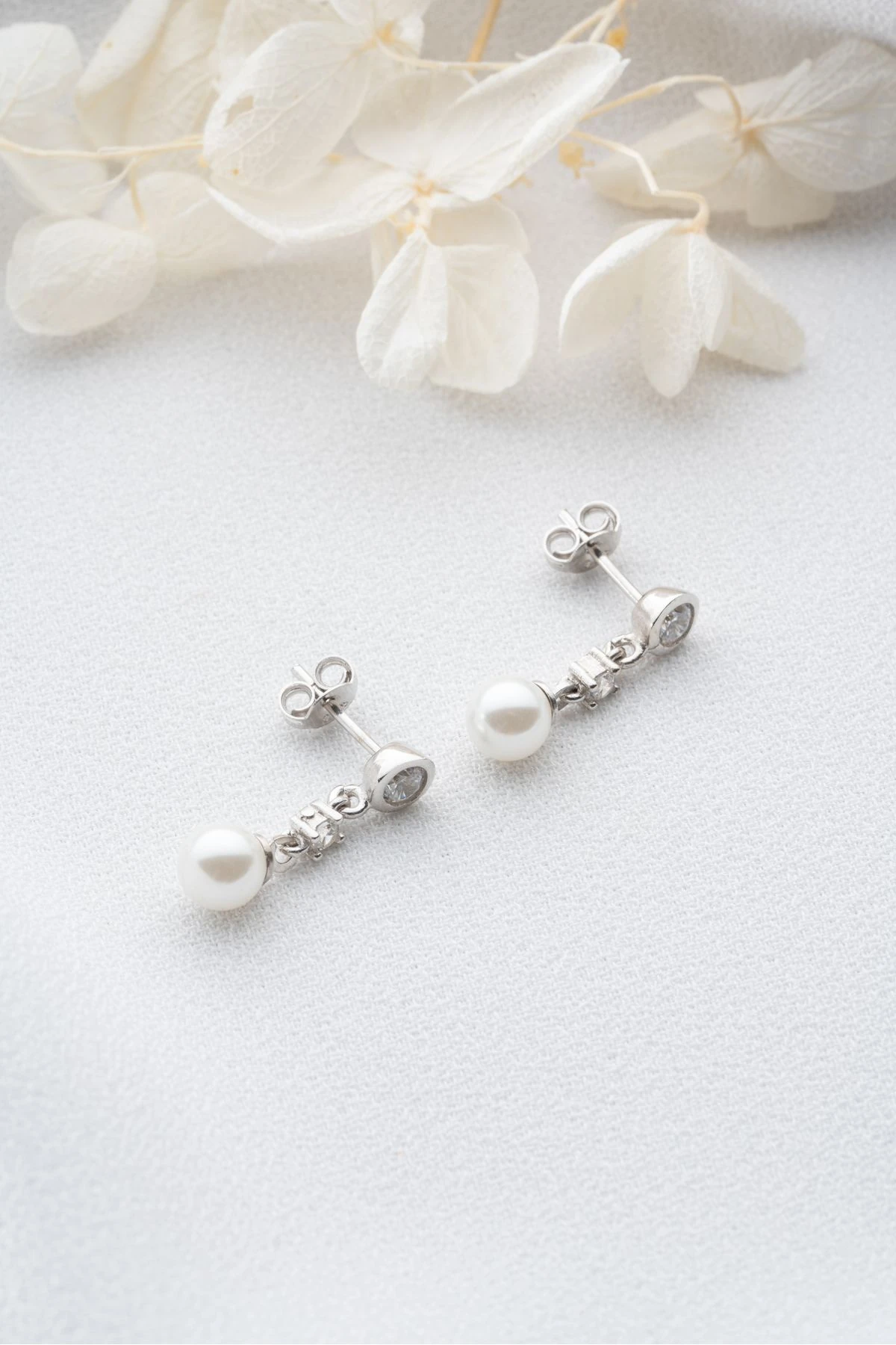 Gümüş Tektaşlı İnci Küpe