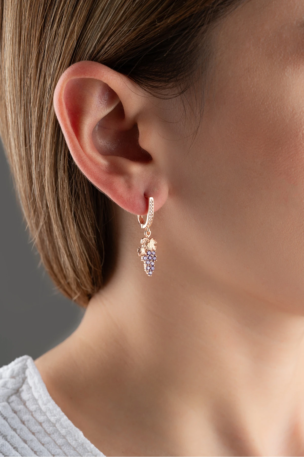 Gümüş Rose Sallantılı Üzüm Küpe