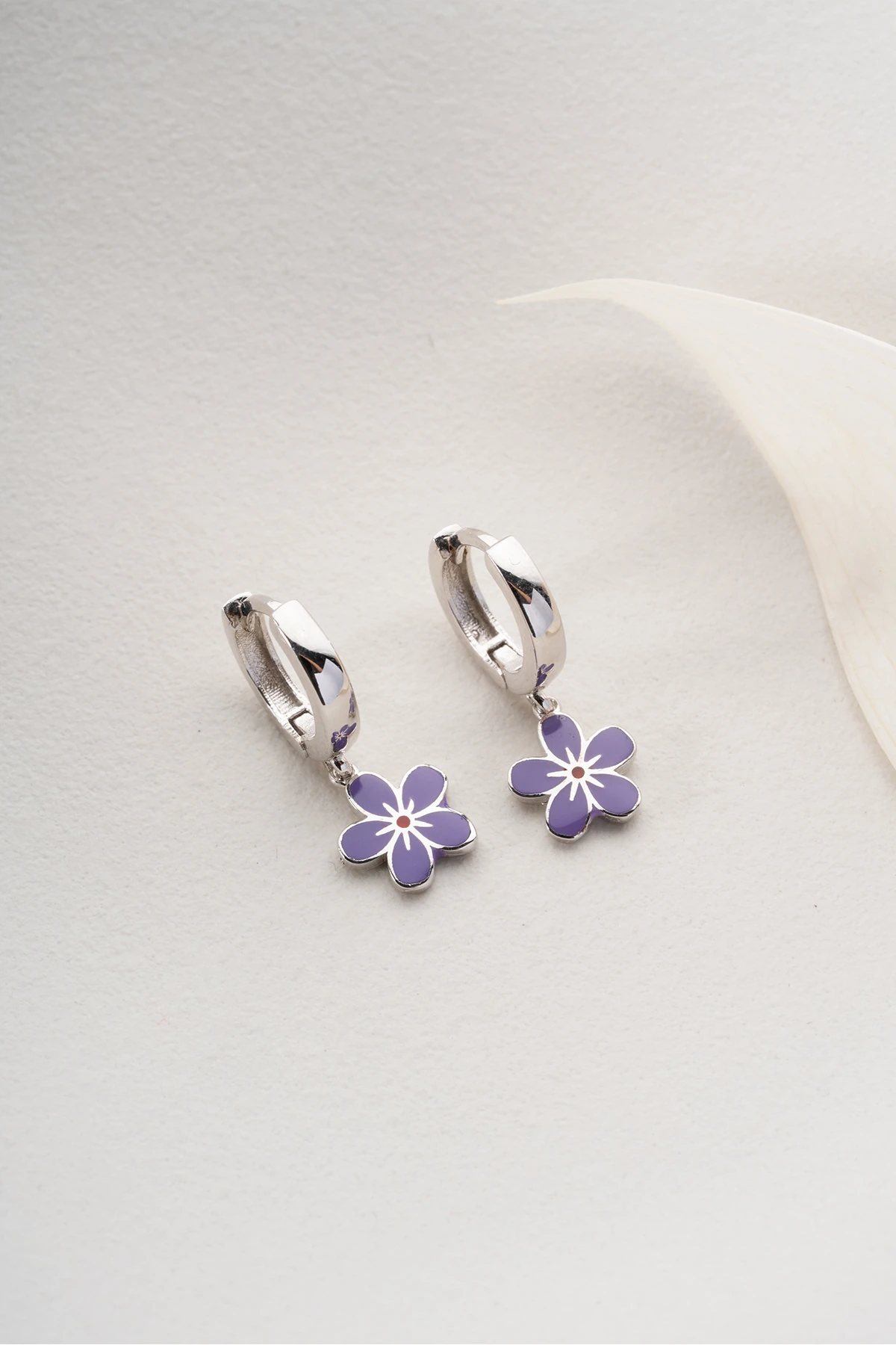 Gümüş Çocuk Çiçek Küpe