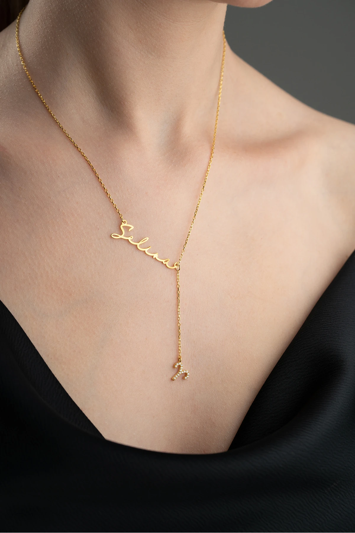 Gümüş Kişiye Özel İsimli Kolye