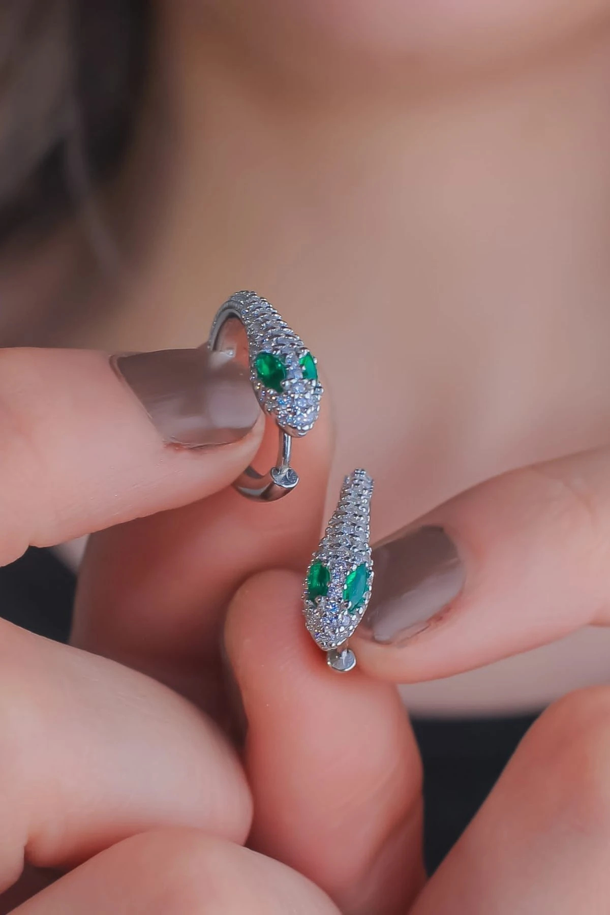 Gümüş Yılan Küpe