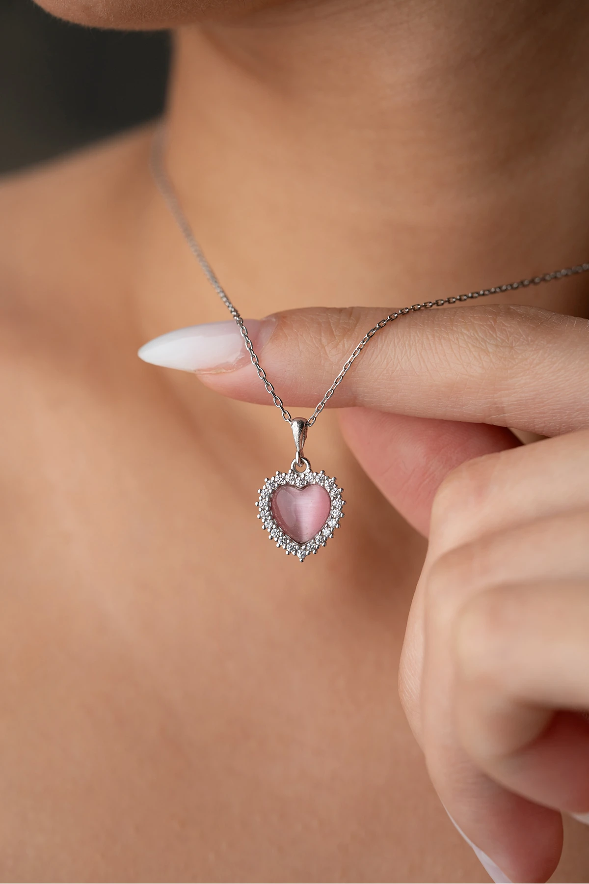 Gümüş Işıklı Kutuda Kalp Aşk Kolye