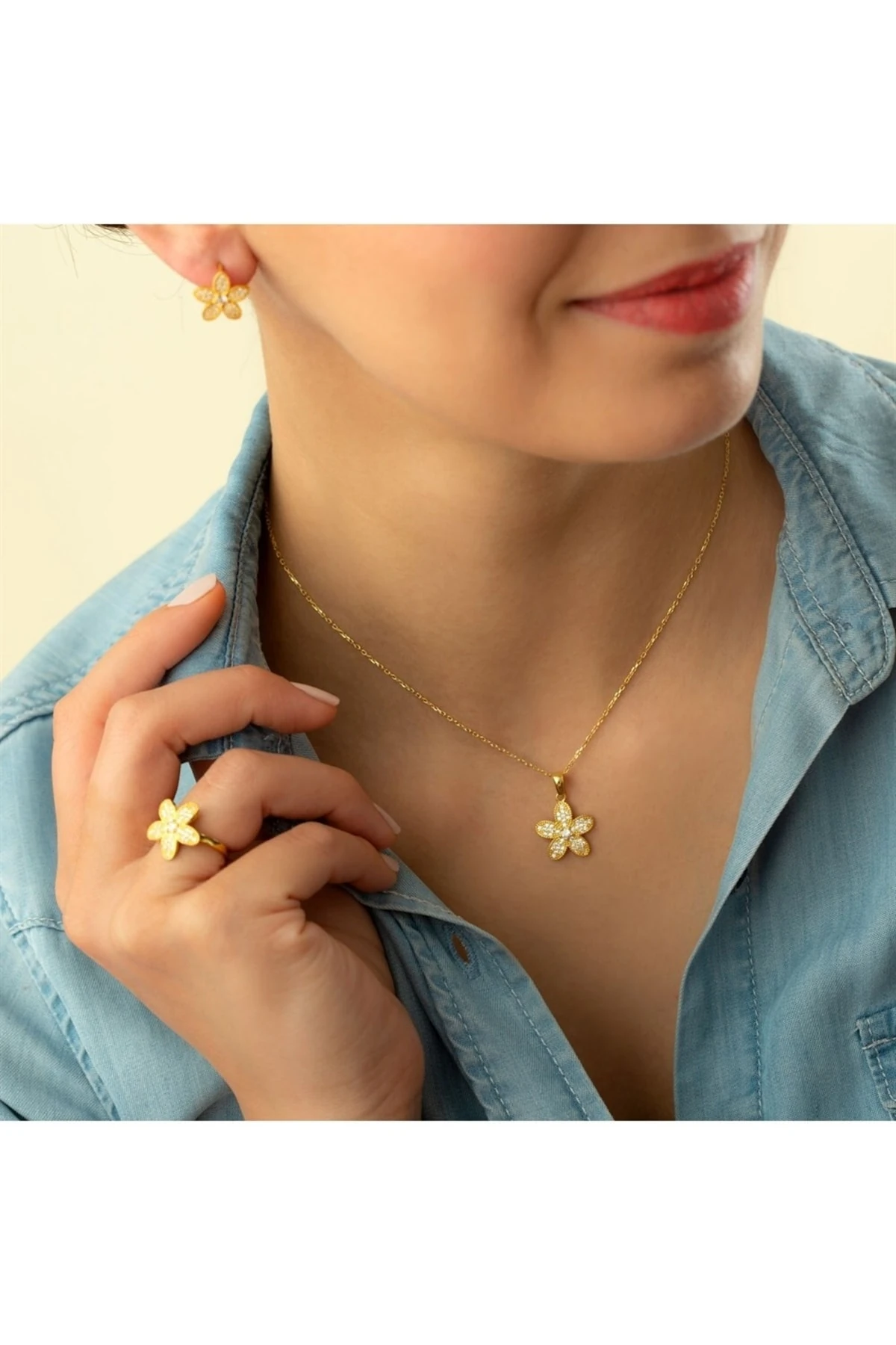 Gümüş Yıldızlı Takı Seti