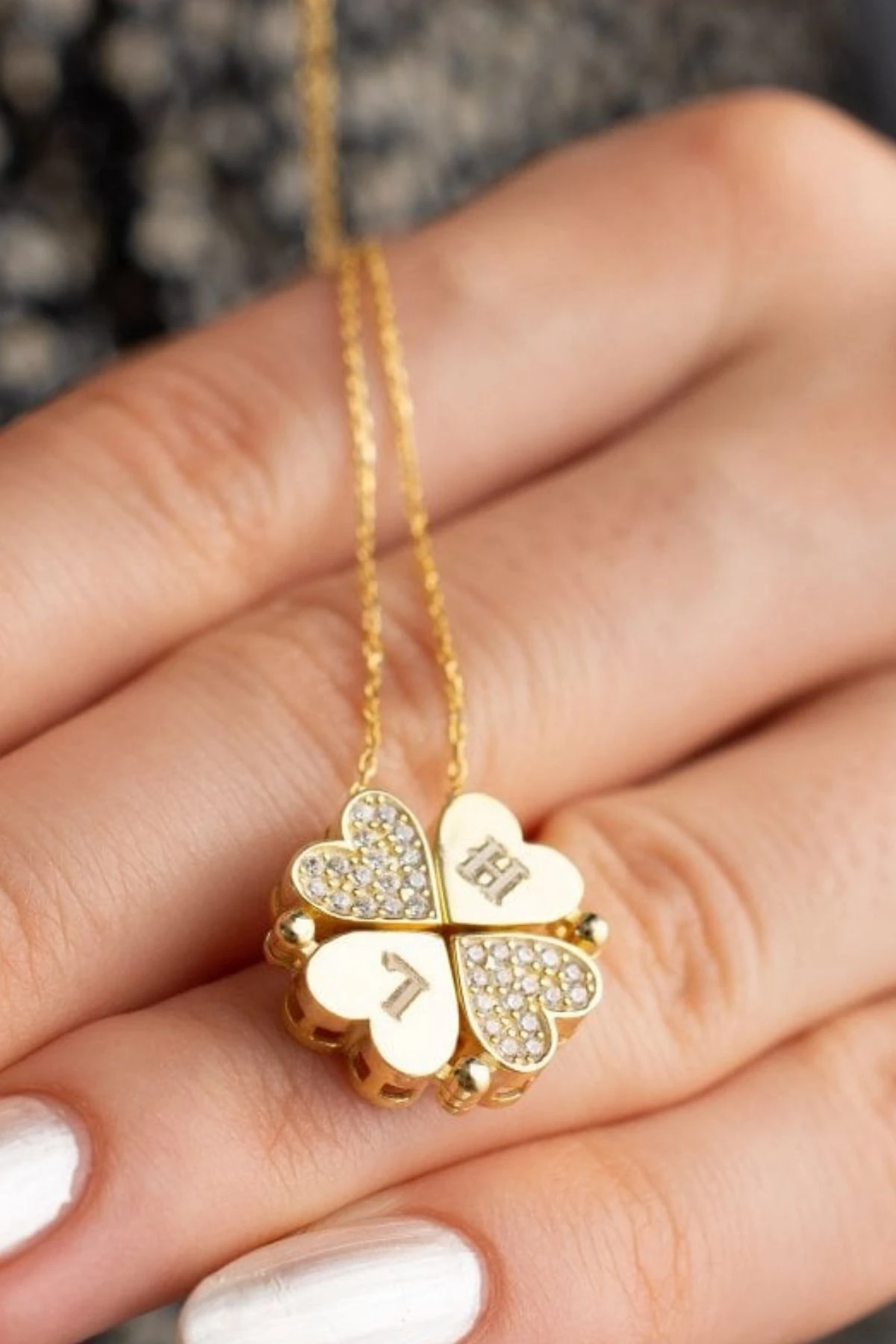 Gümüş Mıknatıslı Ayrılabilir 4 Kalpli Yonca Kolye