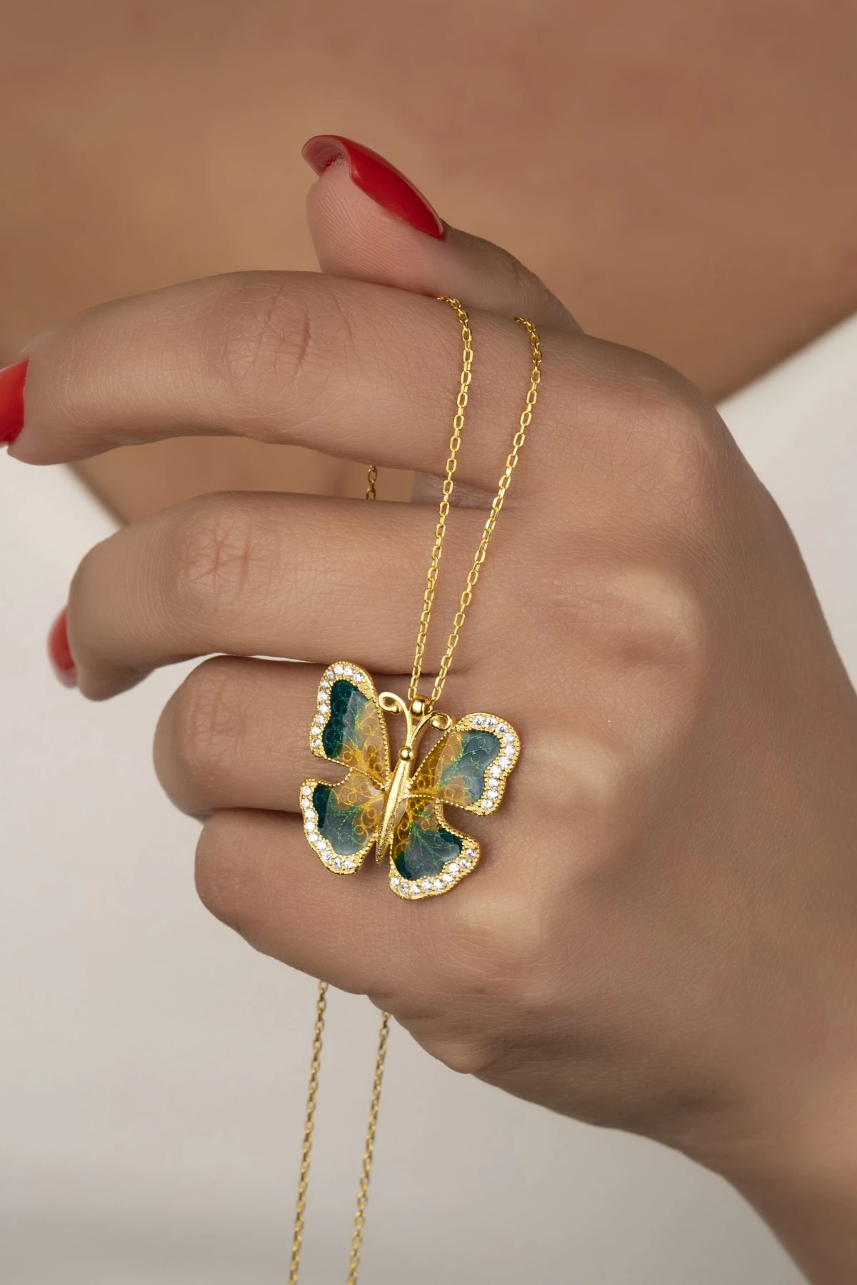 Gümüş Gold Kelebek Kolye