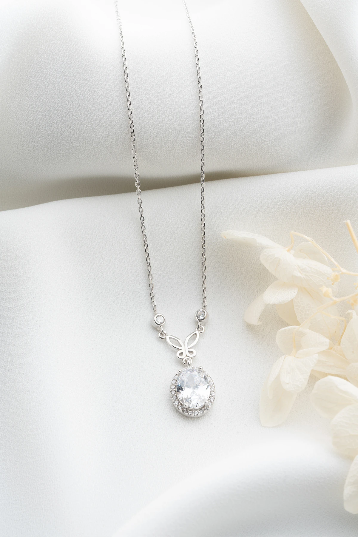 Gümüş Baget Taşlı Kolye